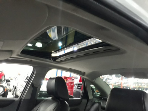 Imagem 13 de 20 de Ford Focus 2.0 Titanium Sedan 16v 2012