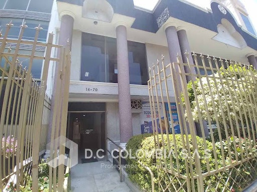 Imagen 14 de 18 de Consultorios En Venta Alcazares 815-2759