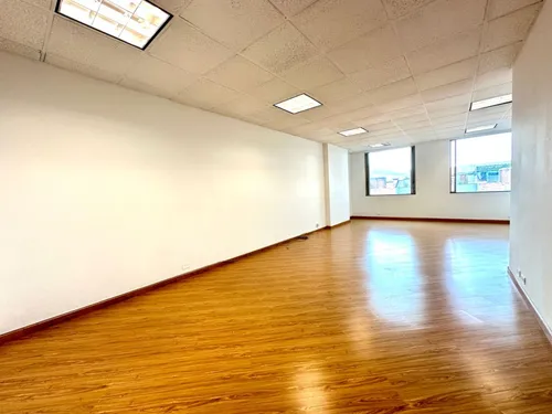 Oficina En Arriendo En Chicó Norte. Cod A15311
