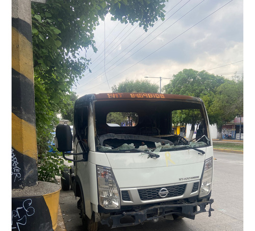 Cabstar Nt400 Por Partes