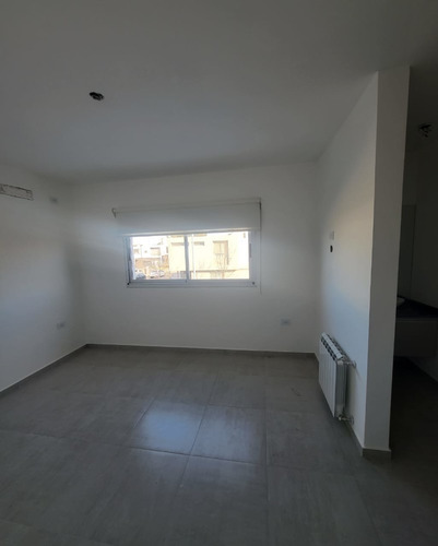 Imagen 12 de 28 de Claros Del Bosque / Village, Duplex De 3 Dormitorios, Escritorio, Pileta, Asador