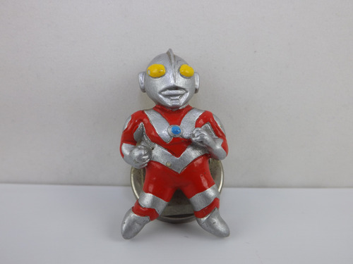 Boneco Ultraman Prendedor Coleção Jaspion Semi Novo Djota