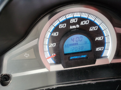 Imagen 8 de 18 de Pcx 150 Excelente 2017 Tuamoto