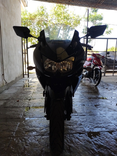 Imagen 2 de 8 de Kawasaki Ninja 250