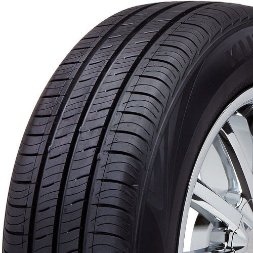 Llanta Kumho 215 55 R 17 Solus Ta31