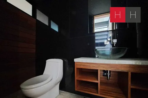 Casa En Venta En Zona Lomas De Angelópolis