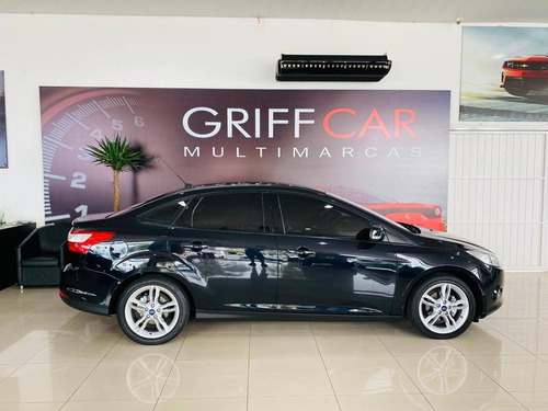 Ford Focus 2.0 S Sedan 16v Flex 4p Powershift