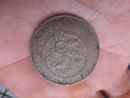 Moneda Antigua De 20 Pesos De 1982 ( Juego De Pelota Maya