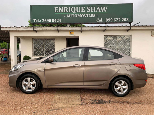 Hyundai Accent 1.5 Gls Mt 2012