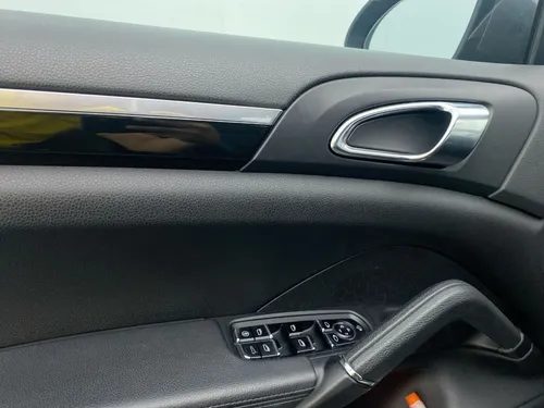 Porsche Cayenne 3.6 V6 Lux