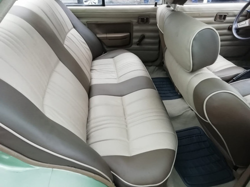 Imagen 9 de 13 de Nissan Tsuru 1987
