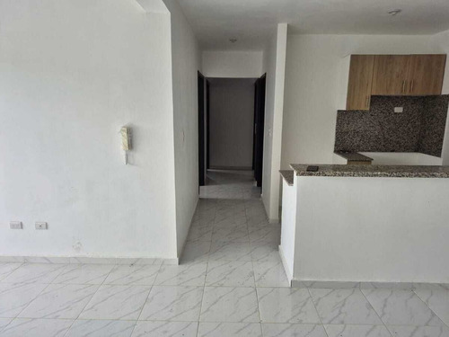 Apartamento En Venta En Urbanización Villa Hermosa De La Romana