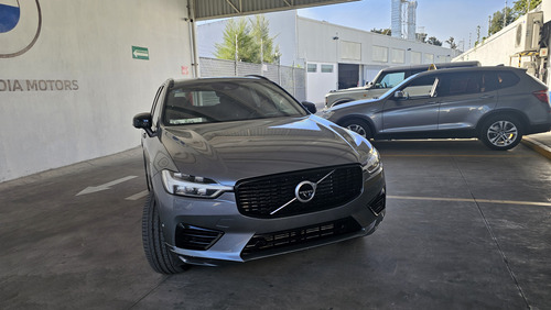 Volvo XC60 2.0 T5 R-design Awd At