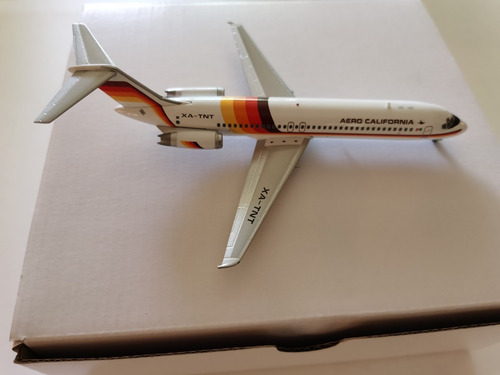 Dc-9-30 Aero California Matricula Xa-tnt Escala 1:200
