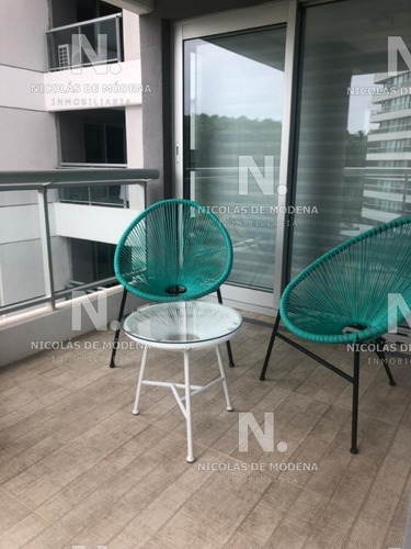 Departamento A Metros Del Mar, Punta Del Este- Ref: 2903