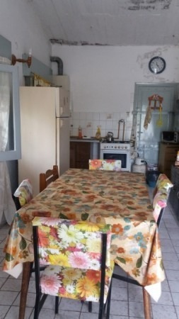 Imagen 5 de 8 de Casa De 3 Ambientes Edificada Sobre Lote De 487 Mtrs Cuadrados.