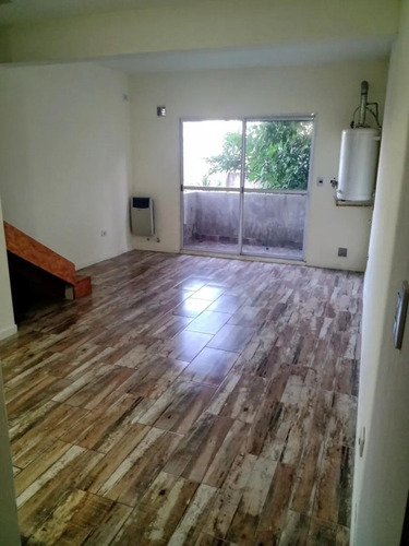 Imagen 2 de 16 de Ph 2 Ambientes Con Patio