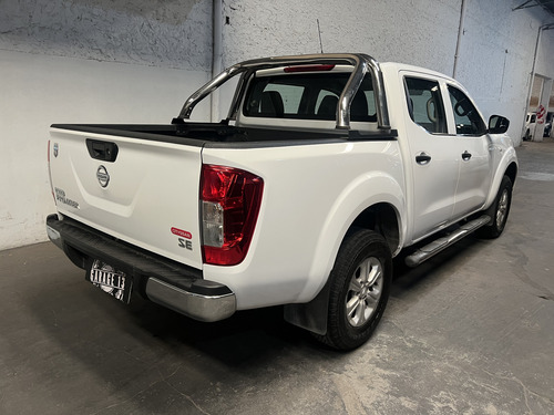 Nissan NP300 2.3 Frontier Se Plus Cd 4x2 Mt