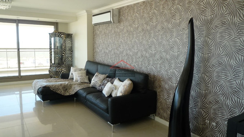 Apartamento En Brava, 3 Dormitorios *- Ref: 1291