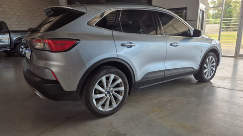 Ford Kuga 2.0 Titanium