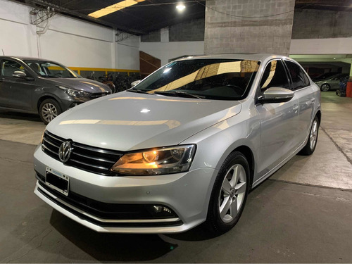 Volkswagen Vento 2.5 Luxury 170cv Tiptronic 2015