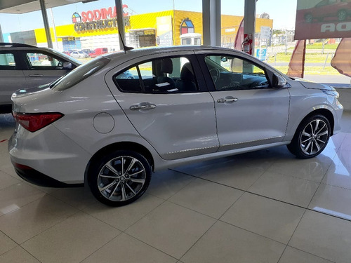 Fiat Cronos Style 1.8 Presicion Jj