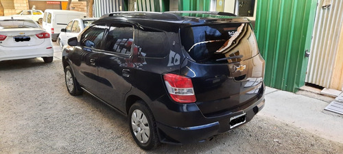 Imagen 2 de 10 de Chevrolet 2015 Spin 1.8 Lt 5 As