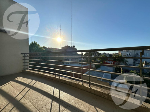 Apto Credito!! En Venta I Pleno Centro De San Pedro (ba) I Departamento De 2 Dormitorios Con Cochera
