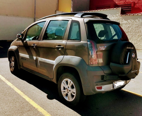Fiat Idea 2014 1.8 16v Adventure Flex Dualogic 5p