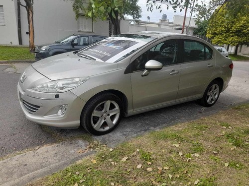 Peugeot 408 2.0 Feline 143cv