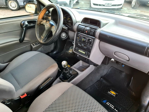 Chevrolet Corsa Classic Wagon Gls 1.4 Gnc 2010 140.000km