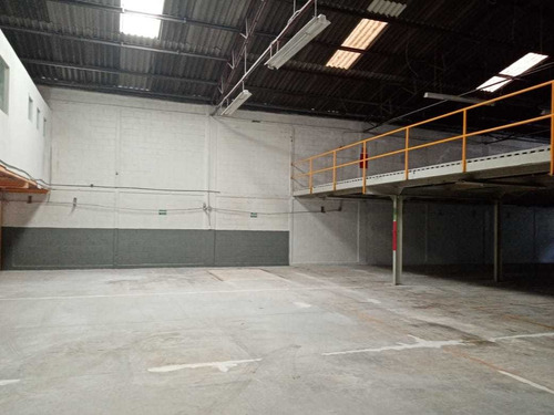 Imagen 2 de 9 de Granjas Mexico Rento Bodega 900 M2
