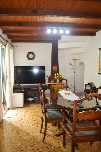 Casa De 4 Dormitorios En Prado