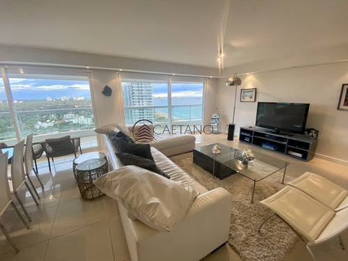 Imagen 4 de 24 de Venta Apartamento 4 Dormitorios Playa Mansa Punta Del Este - Punta Del Este Mansa