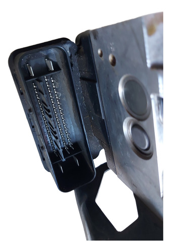 Regulador De Frenos Abs Land Rover Lr2 2009 4cil 4x2 (Usado)