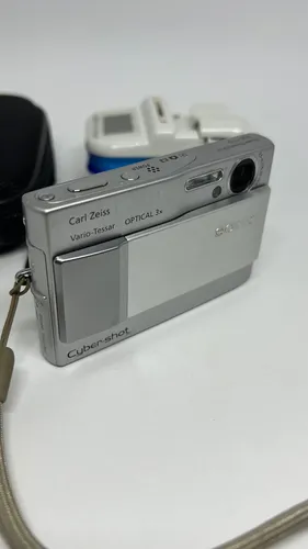 Sony Câmera Cybershot Dsc-t10 De 7,2 Mp Zoom Óptico 3x Prata