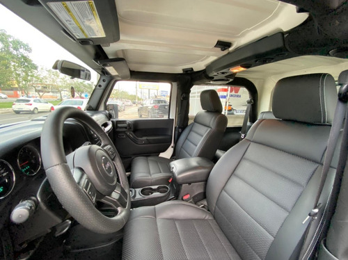 Jeep Wrangler Sport 3.6 At 4x4