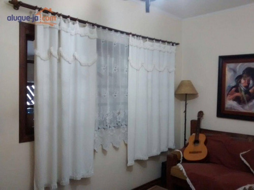 Imagem 4 de 9 de Casa Com Piscina - Ca3998