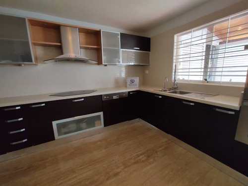 Imagen 3 de 14 de Hermoso Town House En Villas Del Valle