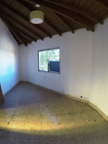 Imagen 6 de 8 de Oportunidad! Casa 3 Amb .venta