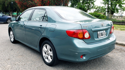 Imagen 5 de 15 de Toyota Corolla Xei Mt 2010 125.000km