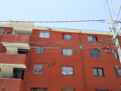 En Inmejorable Ubicacion, Cerca De Calles Principales