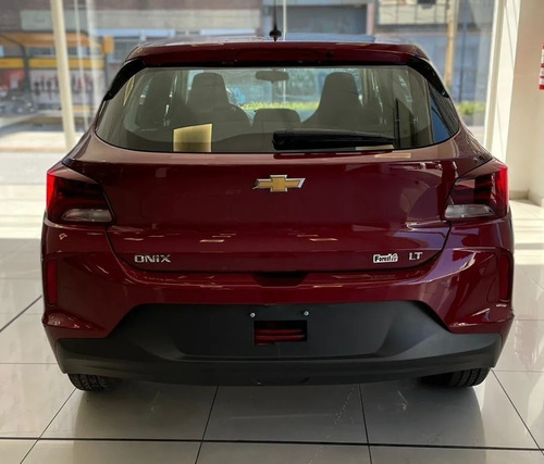Imagen 10 de 25 de Chevrolet Onix 1.2 Lt Tech 0km 2023 (a.l) #5