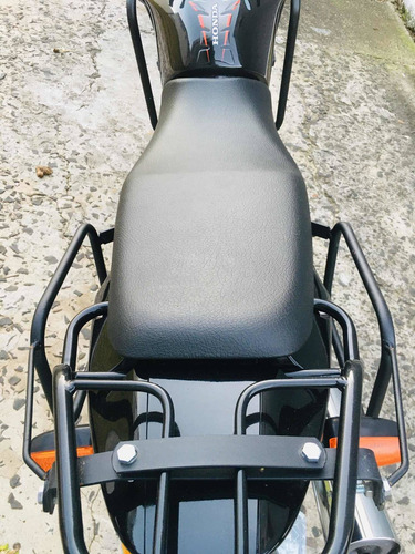 Imagem 6 de 8 de Honda Titan Esd