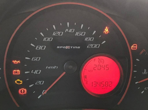 Imagem 3 de 15 de Fiat Uno 1.4 Sporting 8v Flex 4p Manual