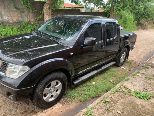 Nissan Frontier 2.5 Se Cab. Dupla 4x2 4p