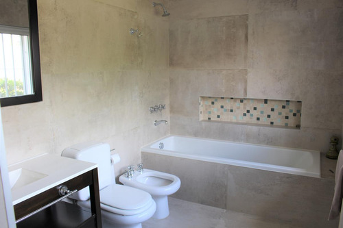 Casa En Venta Martinez Libertador Al Rio Calle Muñiz 1300