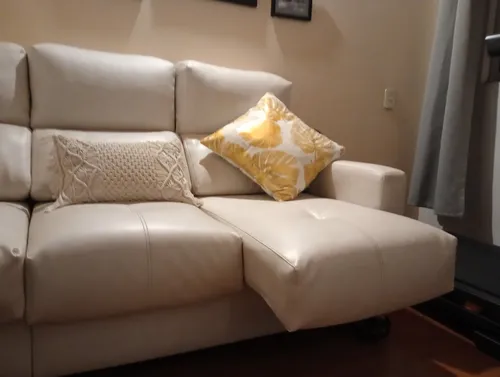 Sofa De 3 Puestos Usado Pero Como Nuevo De 2 Metros (Reacondicionado)