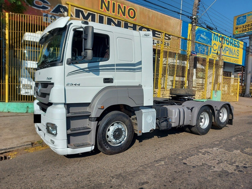 Imagem 14 de 15 de M Benz Axor 2544 6x2 2014 Canelinha