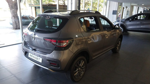 Imagen 22 de 24 de Renault Sandero Stepway 1.6 Intense No Trucker No Suran Mf